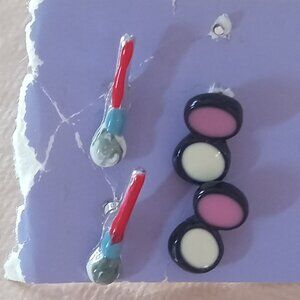Make up brush and compact earrings
